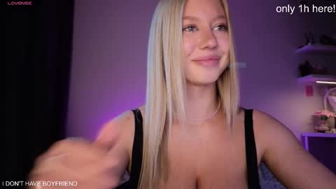 emmaandjake online show from March 10, 2026, 2:33 pm