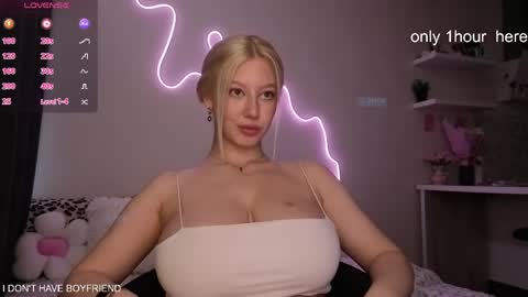 emmaandjake online show from May 3, 2026, 8:31 am