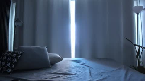 Snapshot of emmaclark_1 chatting on February 14, 2026, 10:06 pm emmaclark_1 online show from February 14, 2026, 10:06 pm