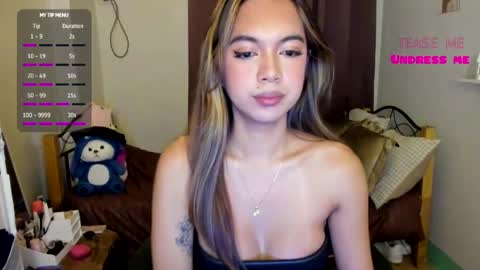 SweetGirlEmma online show from May 14, 2026, 10:05 pm