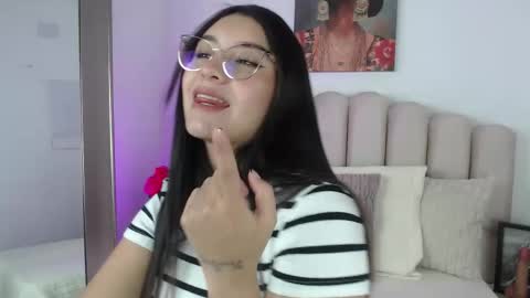 Snapshot of emmacute_x chatting on October 7, 2025, 1:52 pm emmacute_x online show from October 7, 2025, 1:52 pm