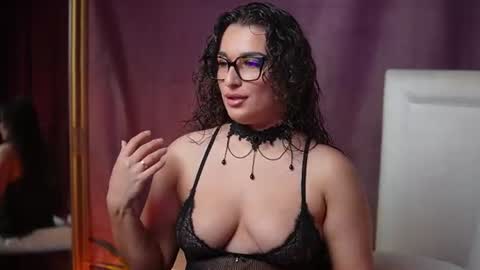  Emma  online show from July 23, 2026, 7:12 pm