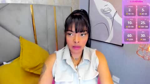 emmaebony_ online show from November 7, 2025, 3:01 pm