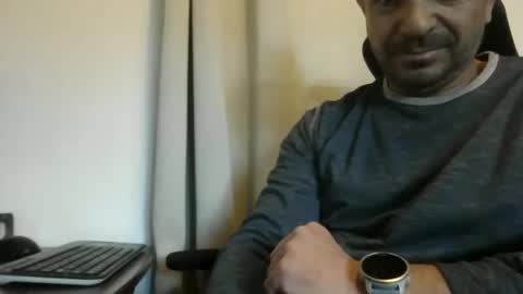 Ariel online show from March 16, 2026, 12:42 pm