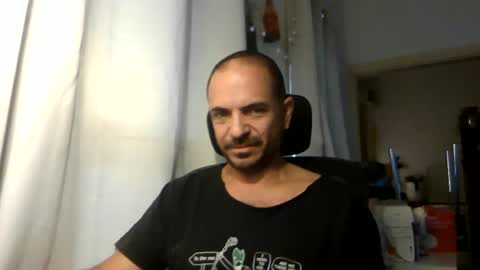 Ariel online show from June 17, 2026, 3:53 am