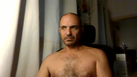 Ariel online show from June 25, 2026, 3:17 am