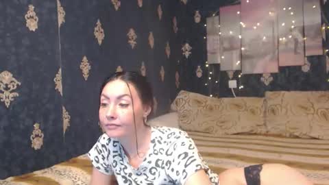 EmmaGoldX online show from December 8, 2024, 11:03 am