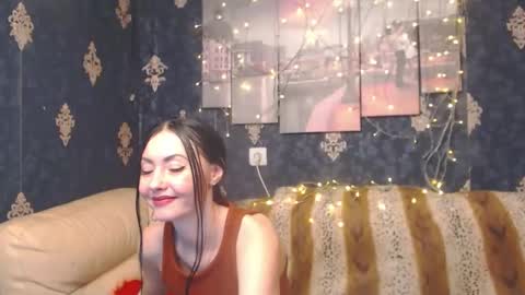 EmmaGoldX online show from December 20, 2024, 2:08 am