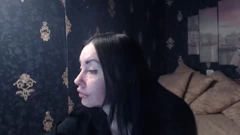 EmmaGoldX online show from January 7, 2026, 10:40 am