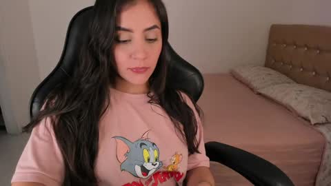 Jennifer online show from May 1, 2026, 1:54 am