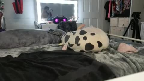 Snapshot of emmagray01 chatting on December 14, 2024, 12:12 pm emmagray01 online show from December 14, 2024, 12:12 pm