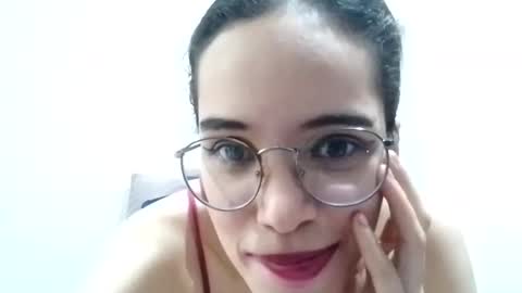 Emma online show from December 15, 2024, 2:05 pm