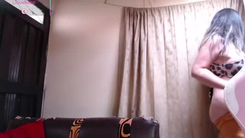 Andrea online show from June 8, 2026, 5:57 pm