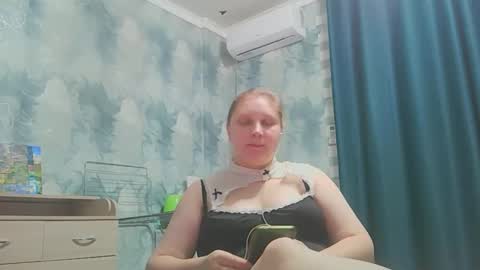 Snapshot of emmamelody944534 chatting on October 20, 2025, 10:54 pm emmamelody online show from October 20, 2025, 10:54 pm