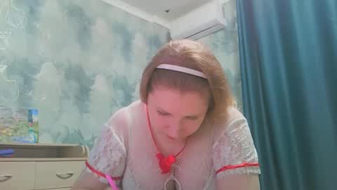 Snapshot of emmamelody944534 chatting on October 23, 2025, 12:54 am emmamelody online show from October 23, 2025, 12:54 am