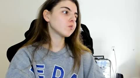 Emma online show from November 29, 2025, 12:08 pm