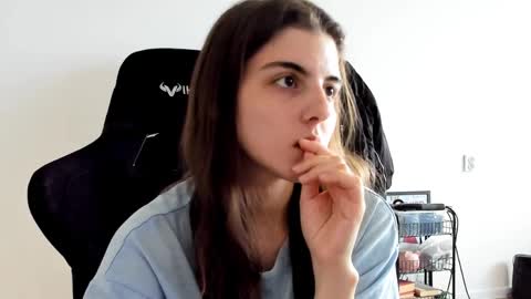 Emma online show from April 5, 2026, 1:08 pm