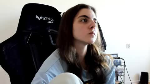 Emma online show from April 20, 2026, 11:46 am
