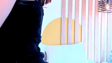 emmanaughty_ online show from September 21, 2025, 4:19 pm