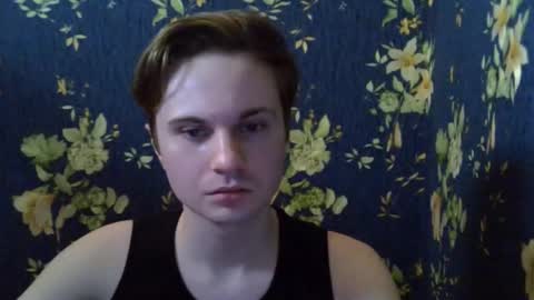 emmanuel_manny online show from November 2, 2025, 8:44 pm