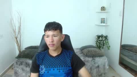 Snapshot of emmanuel_salvatore chatting on March 4, 2026, 11:38 am Emmanuel online show from March 4, 2026, 11:38 am