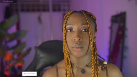 Snapshot of emmasanzoficial chatting on March 1, 2026, 10:17 am Sara online show from March 1, 2026, 10:17 am