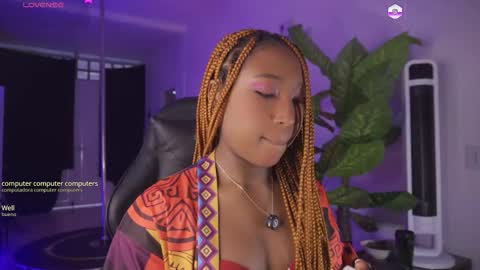 Snapshot of emmasanzoficial chatting on March 12, 2026, 11:38 am Sara online show from March 12, 2026, 11:38 am