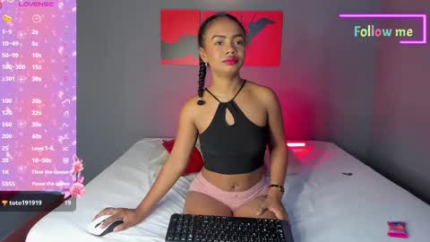 Emma online show from February 10, 2025, 5:52 pm