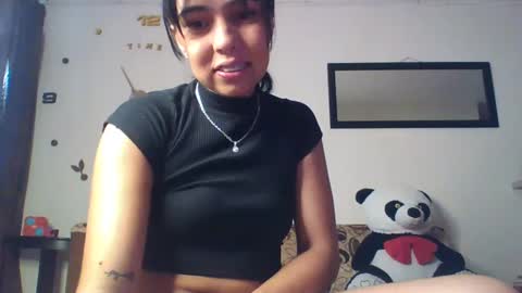 Snapshot of emmasplycer chatting on February 7, 2025, 9:58 pm EmmaSplycer online show from February 7, 2025, 9:58 pm