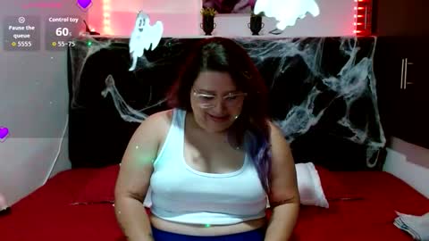 Snapshot of emmatower chatting on October 3, 2025, 2:14 pm emmatower online show from October 3, 2025, 2:14 pm