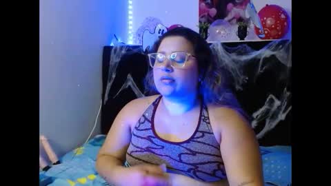 Snapshot of emmatower chatting on October 9, 2025, 7:34 pm emmatower online show from October 9, 2025, 7:34 pm