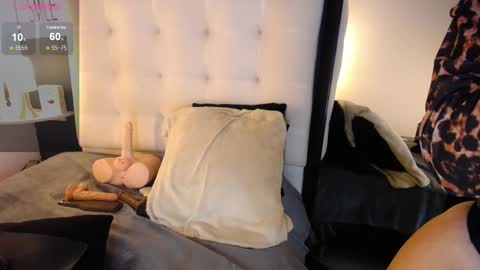 Snapshot of emmawatsom_ chatting on February 14, 2025, 4:52 pm Emma watsom online show from February 14, 2025, 4:52 pm