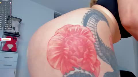 Emma Zane online show from February 12, 2025, 12:33 pm