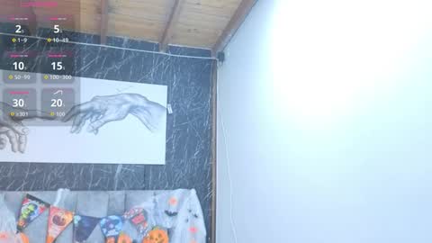 Snapshot of emmi_collins chatting on October 19, 2025, 7:47 pm emmi_collins online show from October 19, 2025, 7:47 pm