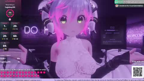 Snapshot of emmiakina chatting on February 1, 2025, 4:35 am Emmi Akina online show from February 1, 2025, 4:35 am