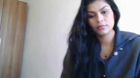 emmie online show from December 9, 2024, 10:43 am