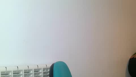 Snapshot of emmie_xxx chatting on October 1, 2025, 7:25 am emmie online show from October 1, 2025, 7:25 am