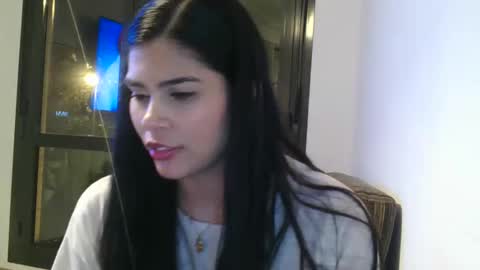 emmie online show from February 4, 2026, 9:09 pm