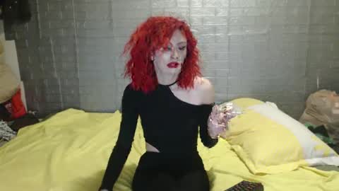 Emmily000 online show from January 16, 2025, 12:20 pm