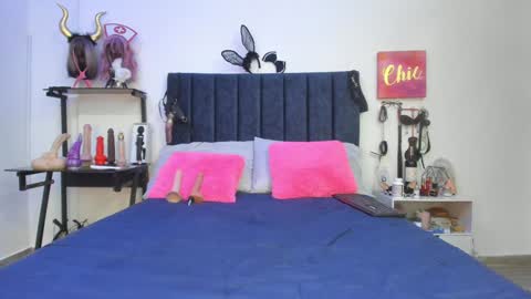 Snapshot of emmily_giraldo chatting on January 9, 2025, 5:33 pm online show from January 9, 2025, 5:33 pm