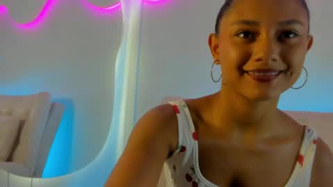Snapshot of emmilybratz chatting on May 15, 2026, 1:51 pm EMMILY online show from May 15, 2026, 1:51 pm