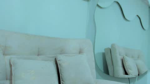 Snapshot of emmilybratz chatting on June 3, 2026, 2:33 pm EMMILY online show from June 3, 2026, 2:33 pm