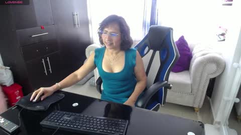 Emmily online show from January 14, 2025, 9:20 pm