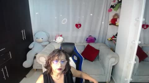 Emmily online show from March 7, 2025, 2:25 am