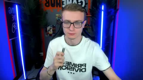 Snapshot of emmit_barker chatting on May 22, 2026, 9:26 am Emmit online show from May 22, 2026, 9:26 am