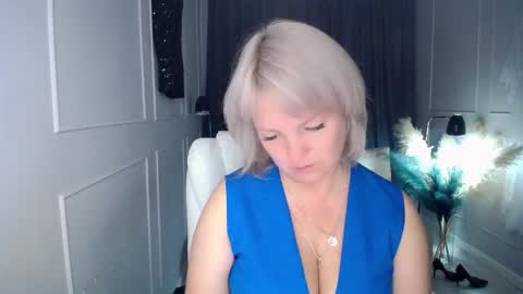 Snapshot of emmmam chatting on September 22, 2025, 6:26 am emmmam online show from September 22, 2025, 6:26 am