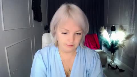 Snapshot of emmmam chatting on October 29, 2025, 6:26 am emmmam online show from October 29, 2025, 6:26 am