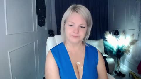 emmmam online show from May 8, 2026, 2:17 am