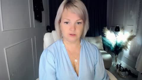 emmmam online show from June 23, 2026, 8:34 am