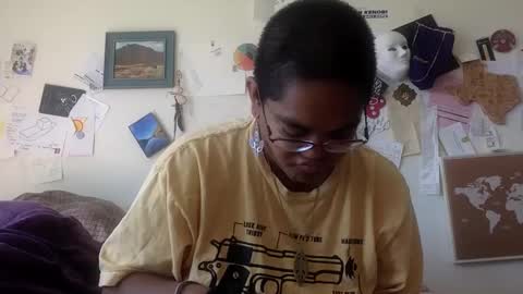 Snapshot of emmmers48 chatting on February 22, 2025, 8:20 pm Emms online show from February 22, 2025, 8:20 pm